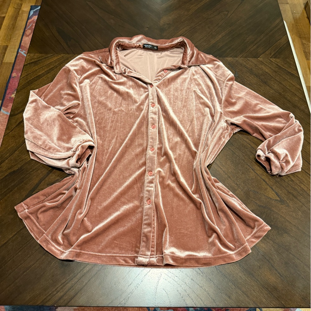 SHEIN Velvet Button-Down Shirt